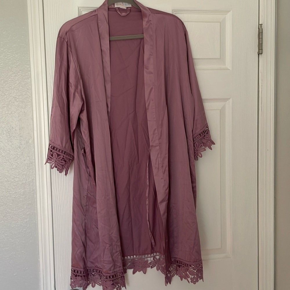 Kennedy Blue silky lace robe